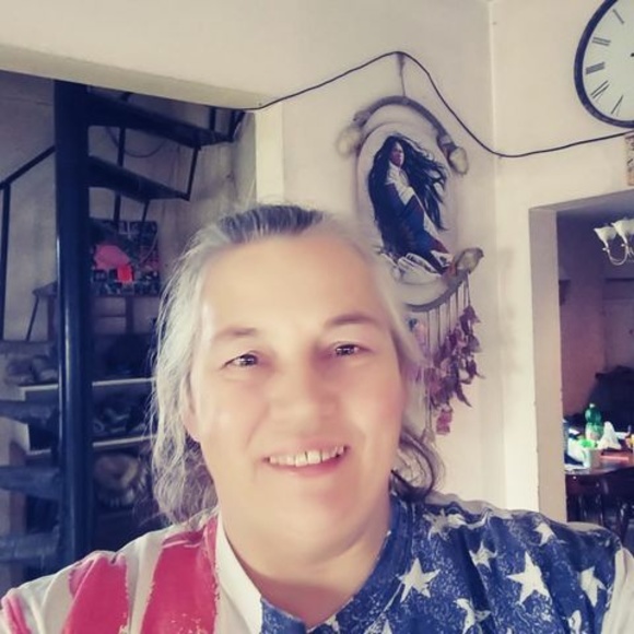 Meet your Posher, Devon - Picture 1 of 1